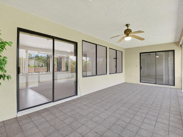 2915 NW 14th Street, Delray Beach FL 33445