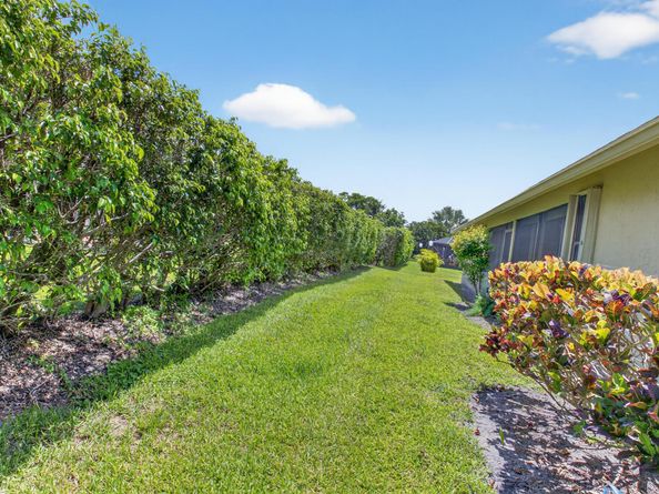 2915 NW 14th Street, Delray Beach FL 33445