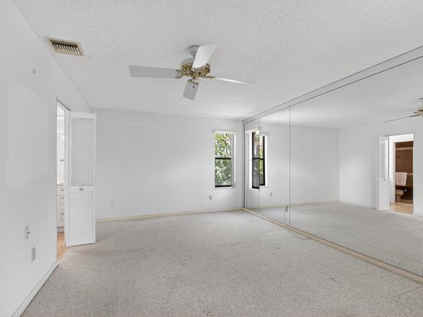 2915 NW 14th Street, Delray Beach FL 33445