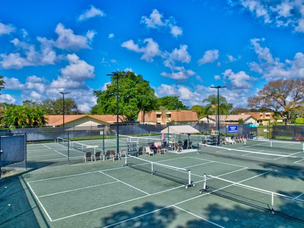 2915 NW 14th Street, Delray Beach FL 33445