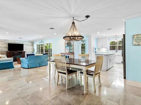 808 Appleby Street, Boca Raton FL 33487