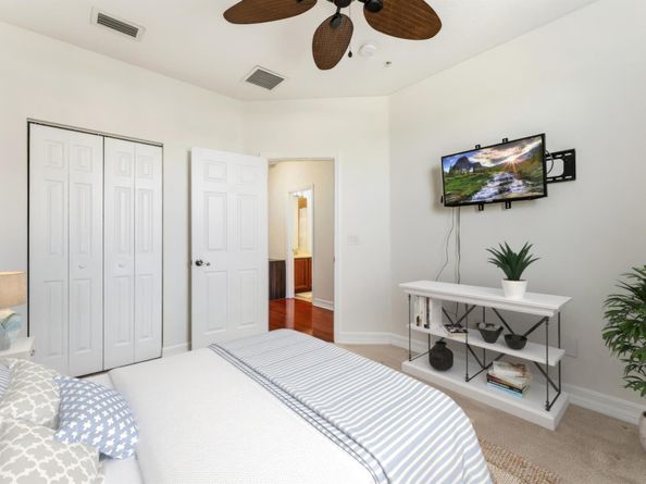 105 Harbors Way, Boynton Beach FL 33435