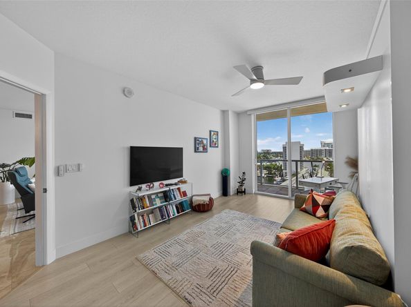 1819 SE 17th St 1107, Fort Lauderdale FL 33316