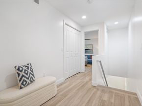 630 SE 15th St 7, Fort Lauderdale FL 33316