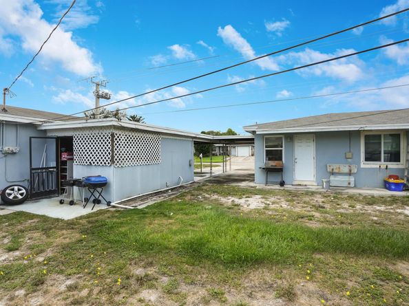 516 S Arnold Avenue, Lantana FL 33462