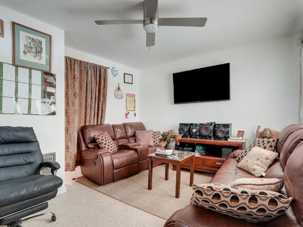 516 S Arnold Avenue, Lantana FL 33462
