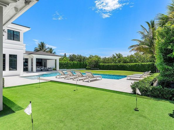 1162 Banyan Estates Drive, North Palm Beach FL 33408