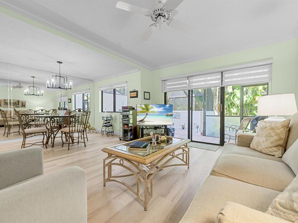 215 Oak Harbour Drive, Juno Beach FL 33408