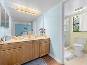 215 Oak Harbour Drive, Juno Beach FL 33408