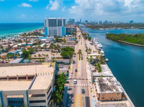 311 Connecticut St 4, Hollywood FL 33019
