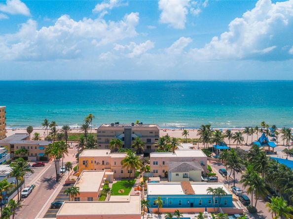 311 Connecticut St 4, Hollywood FL 33019