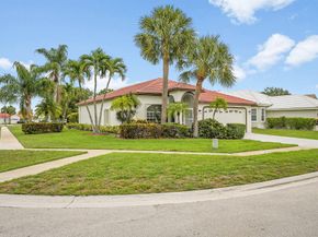 2615 Country Golf Drive, Wellington FL 33414
