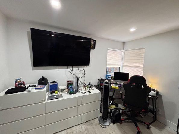 1571 NE 28th Ct, Pompano Beach FL 33064