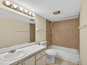 2494 Waterside Drive 4c, Lake Worth FL 33461