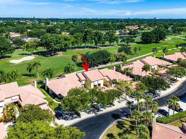 229 Old Meadow Way, Palm Beach Gardens FL 33418