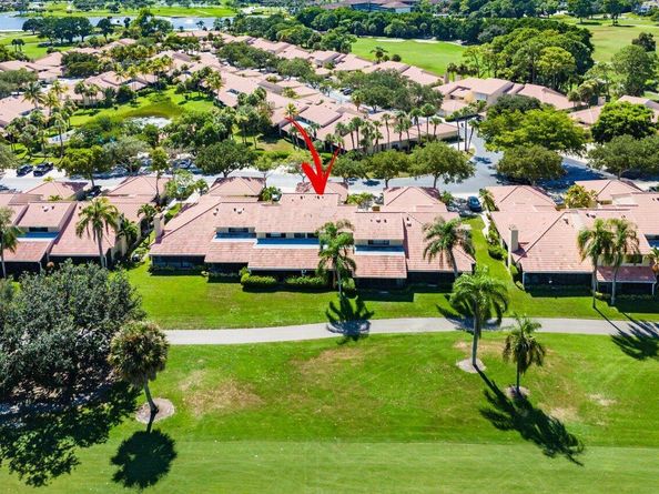 229 Old Meadow Way, Palm Beach Gardens FL 33418