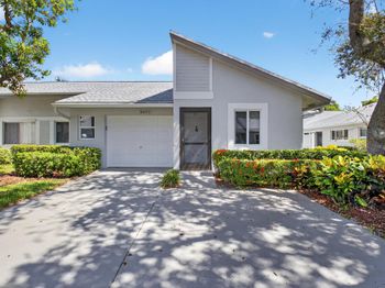 8871 Sunscape Lane