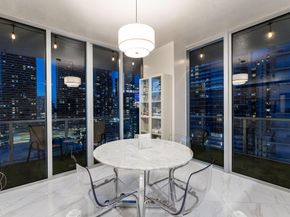1111 SW 1st Avenue 2420N, Miami FL 33130
