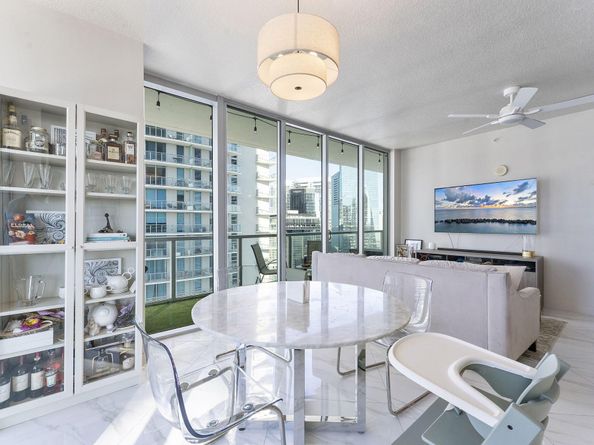 1111 SW 1st Avenue 2420N, Miami FL 33130