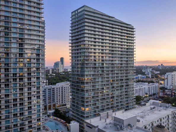 1111 SW 1st Avenue 2420N, Miami FL 33130
