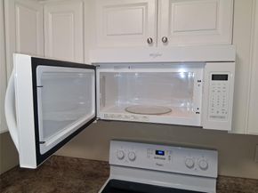 5720 NE 22nd Way 406, Fort Lauderdale FL 33308