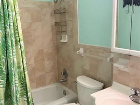 5720 NE 22nd Way 406, Fort Lauderdale FL 33308