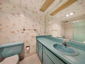 3000 N Palm Aire Dr 302, Pompano Beach FL 33069