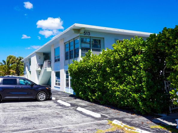 513 S Ocean Boulevard, Pompano Beach FL 33062