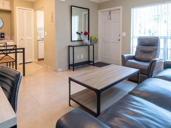 513 S Ocean Boulevard, Pompano Beach FL 33062