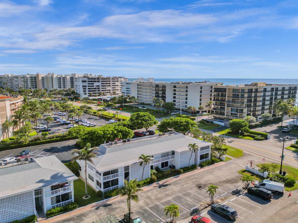 4201 S Ocean Boulevard H2, South Palm Beach FL 33480