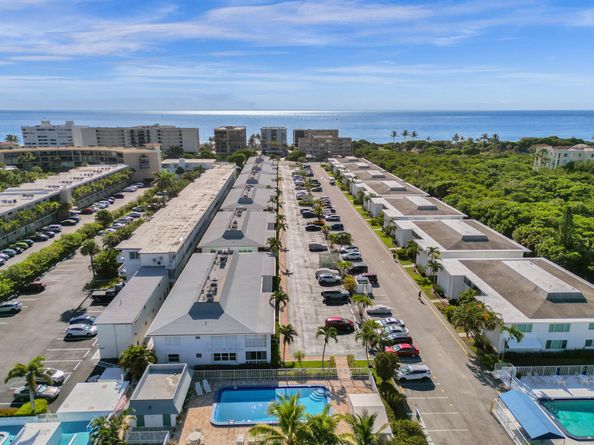4201 S Ocean Boulevard H2, South Palm Beach FL 33480