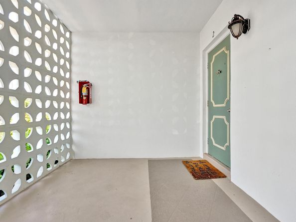 4201 S Ocean Boulevard H2, South Palm Beach FL 33480