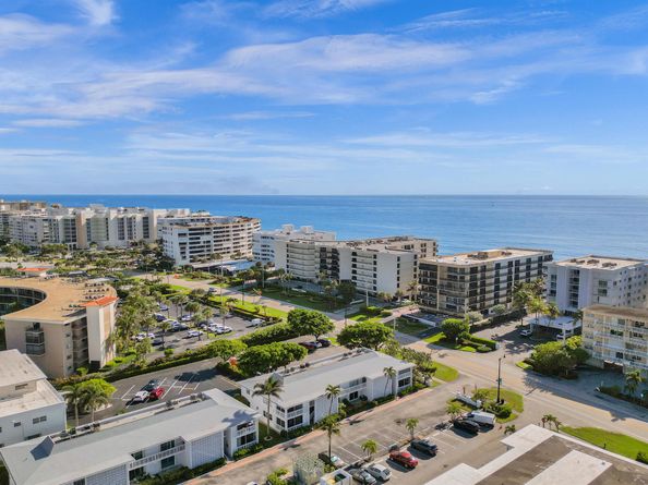 4201 S Ocean Boulevard H2, South Palm Beach FL 33480