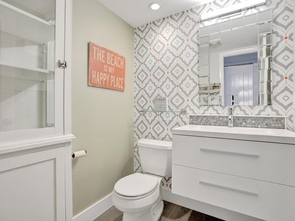 4201 S Ocean Boulevard H2, South Palm Beach FL 33480