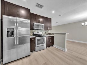 8695 NW 28TH Dr, Coral Springs FL 33065