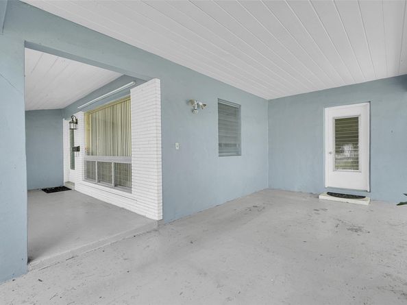 2600 Bahama Dr, Miramar FL 33023