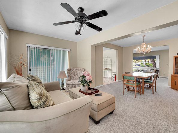 2600 Bahama Dr, Miramar FL 33023