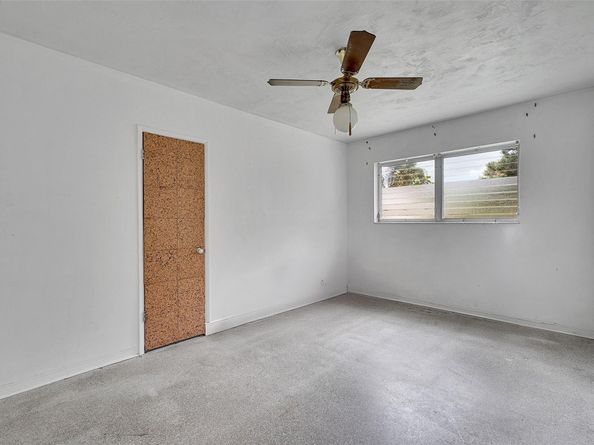 2600 Bahama Dr, Miramar FL 33023