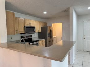 11245 W Atlantic Blvd 204, Coral Springs FL 33071