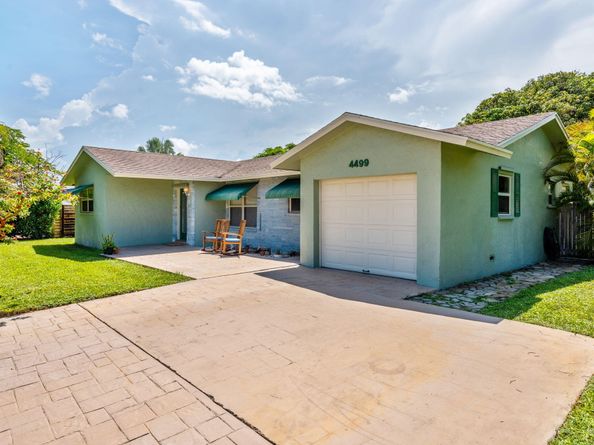 4499 NW 2nd Avenue, Boca Raton FL 33431