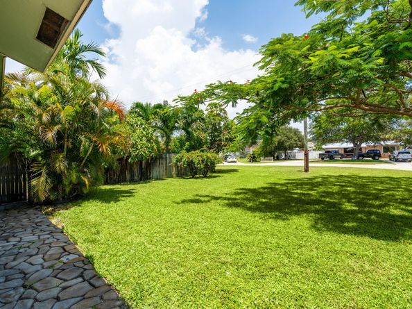 4499 NW 2nd Avenue, Boca Raton FL 33431