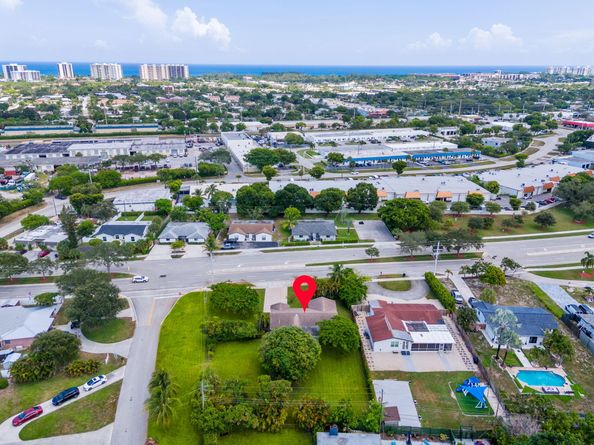 4499 NW 2nd Avenue, Boca Raton FL 33431