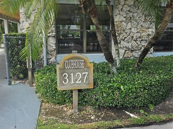3105 Oakland Shores Dr