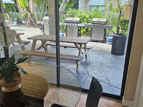 3105 Oakland Shores Dr J101, Fort Lauderdale FL 33309