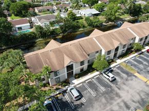 715 Gardens Dr 203, Pompano Beach FL 33069