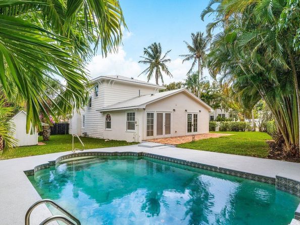 319 Buckingham Road, West Palm Beach FL 33405