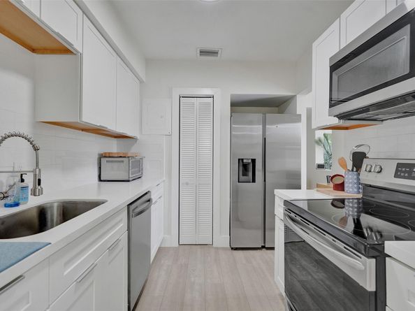 2640 SW 13th Ave, Fort Lauderdale FL 33315