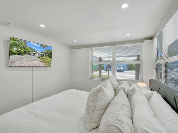 2640 SW 13th Ave, Fort Lauderdale FL 33315
