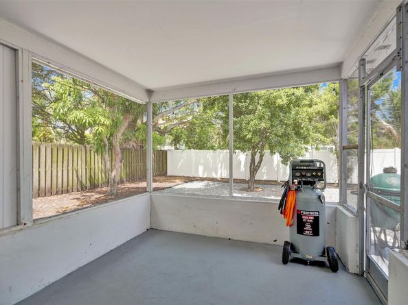 2640 SW 13th Ave, Fort Lauderdale FL 33315