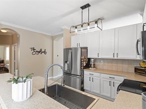 3744 Pebblebrook Mnr, Coconut Creek FL 33073